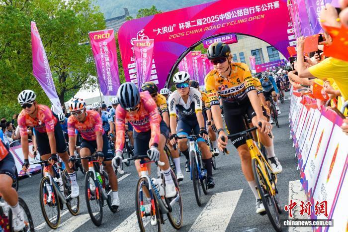 湖北骑行运, 让参赛者与 湖北骑行运, 让参赛者与