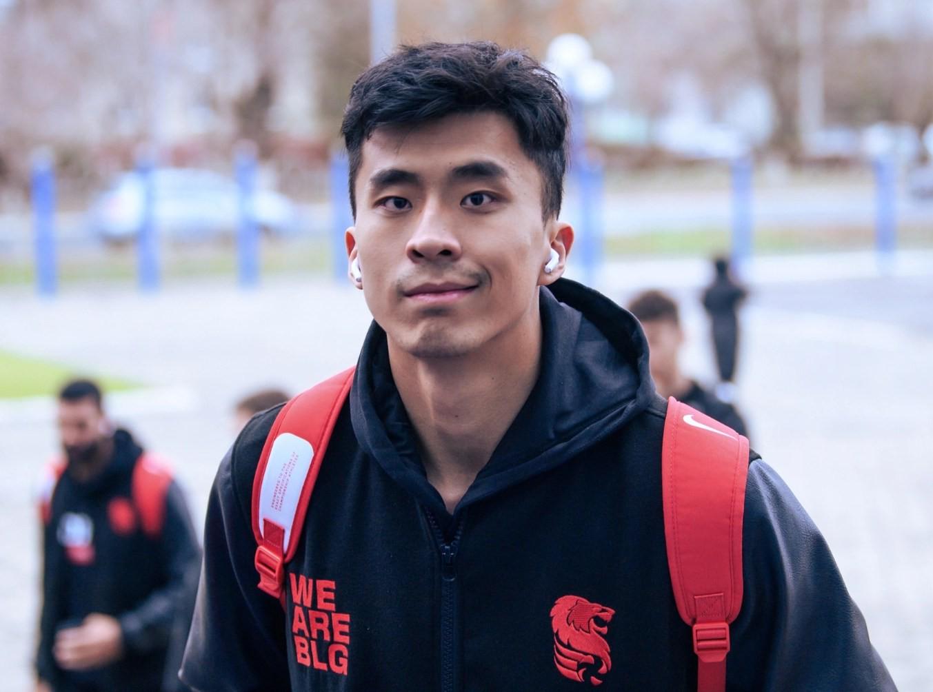 非常感激, 打球学习, 配备专门康